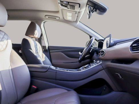 Used 2021 Hyundai Santa Fe Limited image 40