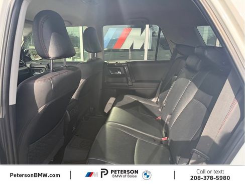 Used 2022 Toyota 4Runner TRD Off-Road Premium AWD/4WD image 15