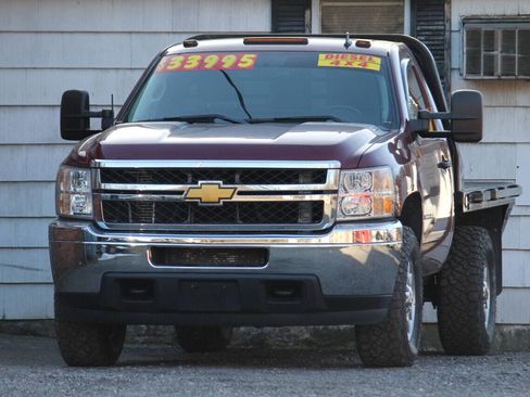 Used 2013 Chevrolet Silverado 3500 LT w/ Convenience Package image 12