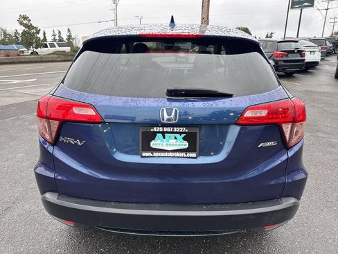 Used 2016 Honda HR-V EX image 4
