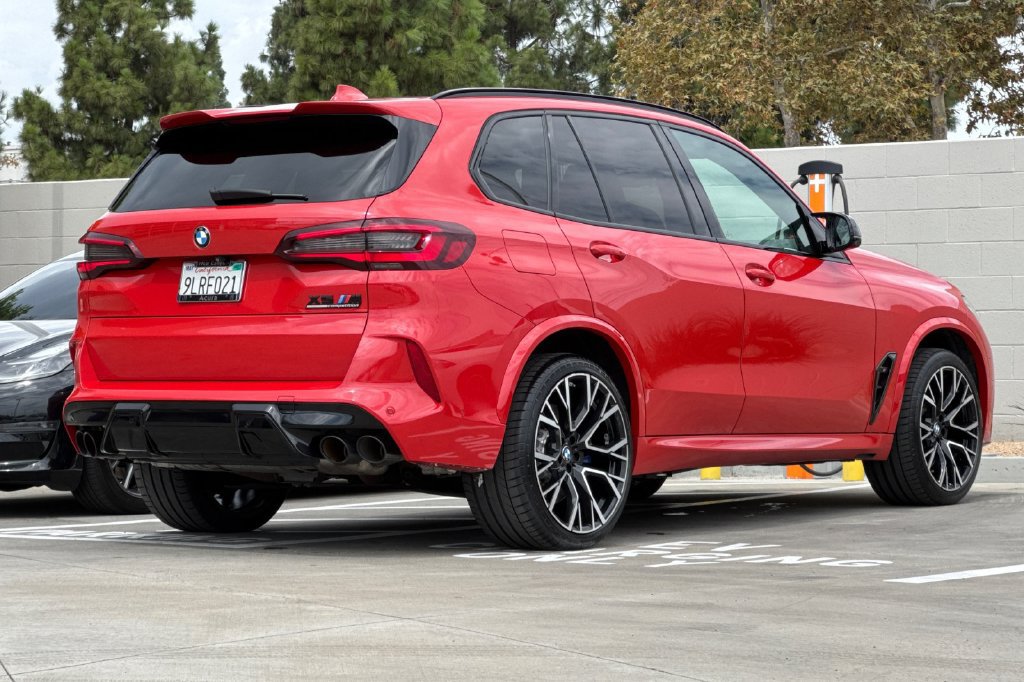 Used 2021 BMW X5 M w/ Competition Package AWD/4WD image 10