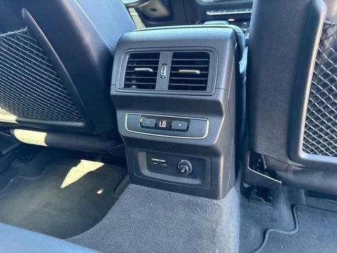 Used 2022 Audi Q5 2.0T Premium Plus w/ Premium Plus Package image 12