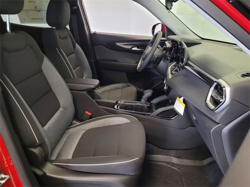 New 2026 Chevrolet TrailBlazer LT w/ Driver Confidence Package image 15