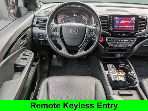Used 2023 Honda Ridgeline Black Edition image 17