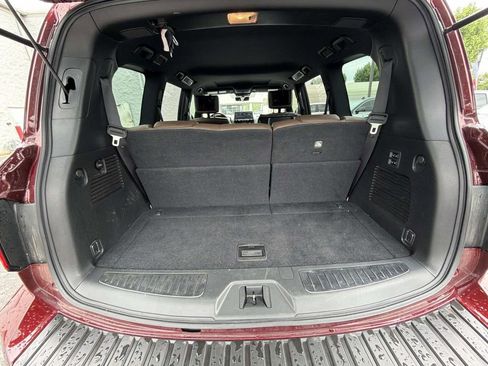 Used 2022 Nissan Armada Platinum RWD image 13