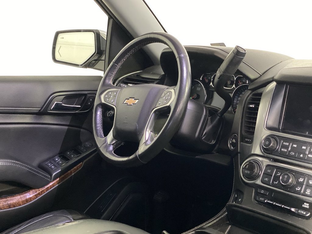 Used 2020 Chevrolet Suburban Premier RWD image 10