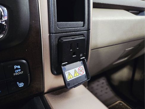Used 2014 RAM 1500 Laramie Longhorn w/ Convenience Group AWD/4WD image 25
