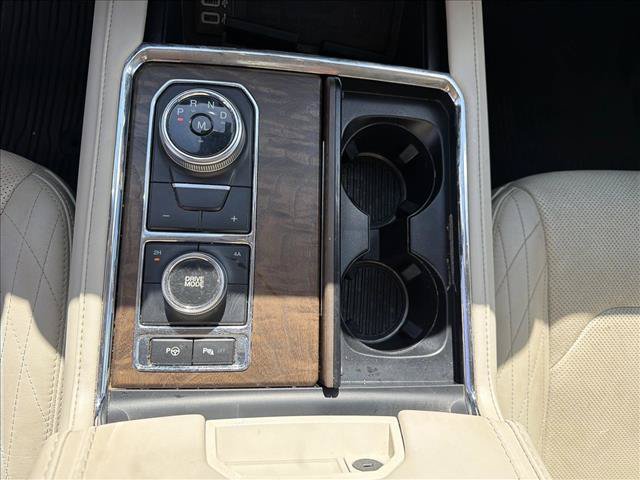 Used 2019 Ford Expedition Platinum AWD/4WD image 15