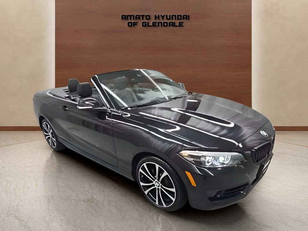 Used 2020 BMW 230i xDrive Convertible w/ Premium Package AWD/4WD image 13