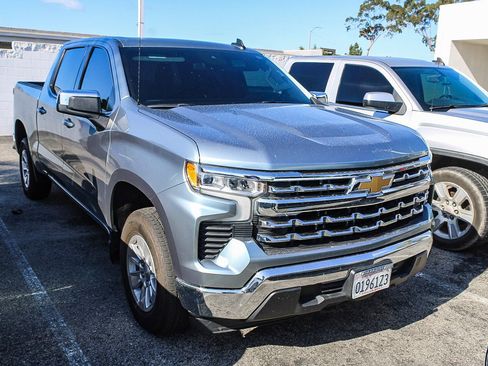 Used 2024 Chevrolet Silverado 1500 LT image 3