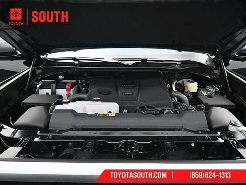 New 2026 Toyota Tundra Limited AWD/4WD image 41