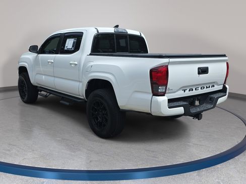 Used 2018 Toyota Tacoma SR w/ SR Convenience Package RWD image 7