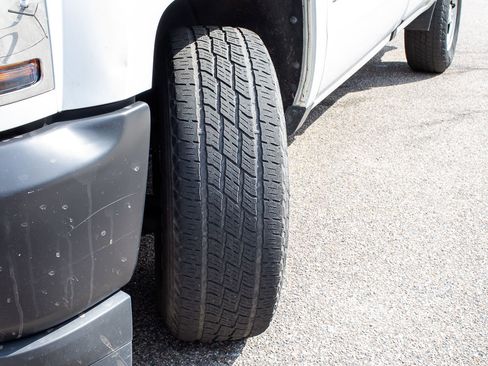 Used 2018 Chevrolet Silverado 1500 W/T w/ WT Convenience Package image 9