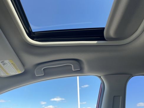 Certified 2025 Subaru Crosstrek 2.0i Premium image 28