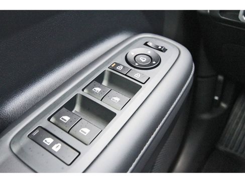 Used 2025 Hyundai Santa Fe Limited image 22