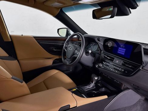 Used 2025 Lexus ES 350 w/ Premium Package image 34