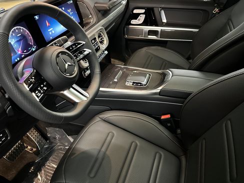 New 2025 Mercedes-Benz G 550 image 17