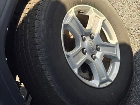 Used 2022 Jeep Wrangler Unlimited Sport AWD/4WD image 20