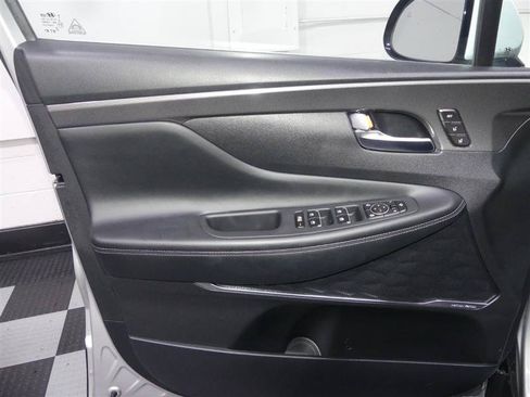 Used 2022 Hyundai Santa Fe Limited AWD/4WD image 18