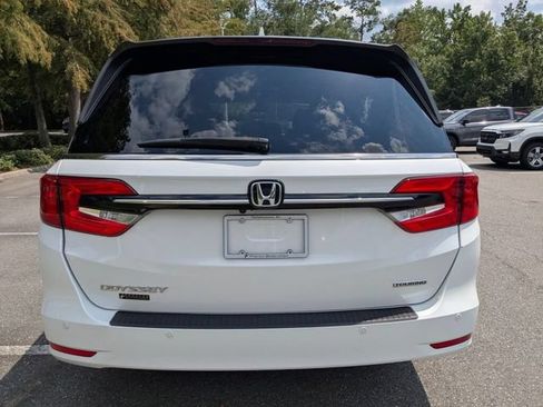 Certified 2023 Honda Odyssey Touring image 9