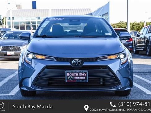 Used 2024 Toyota Corolla LE image 2