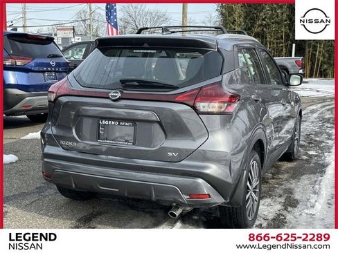 Used 2023 Nissan Kicks SV w/ Exterior Package image 6