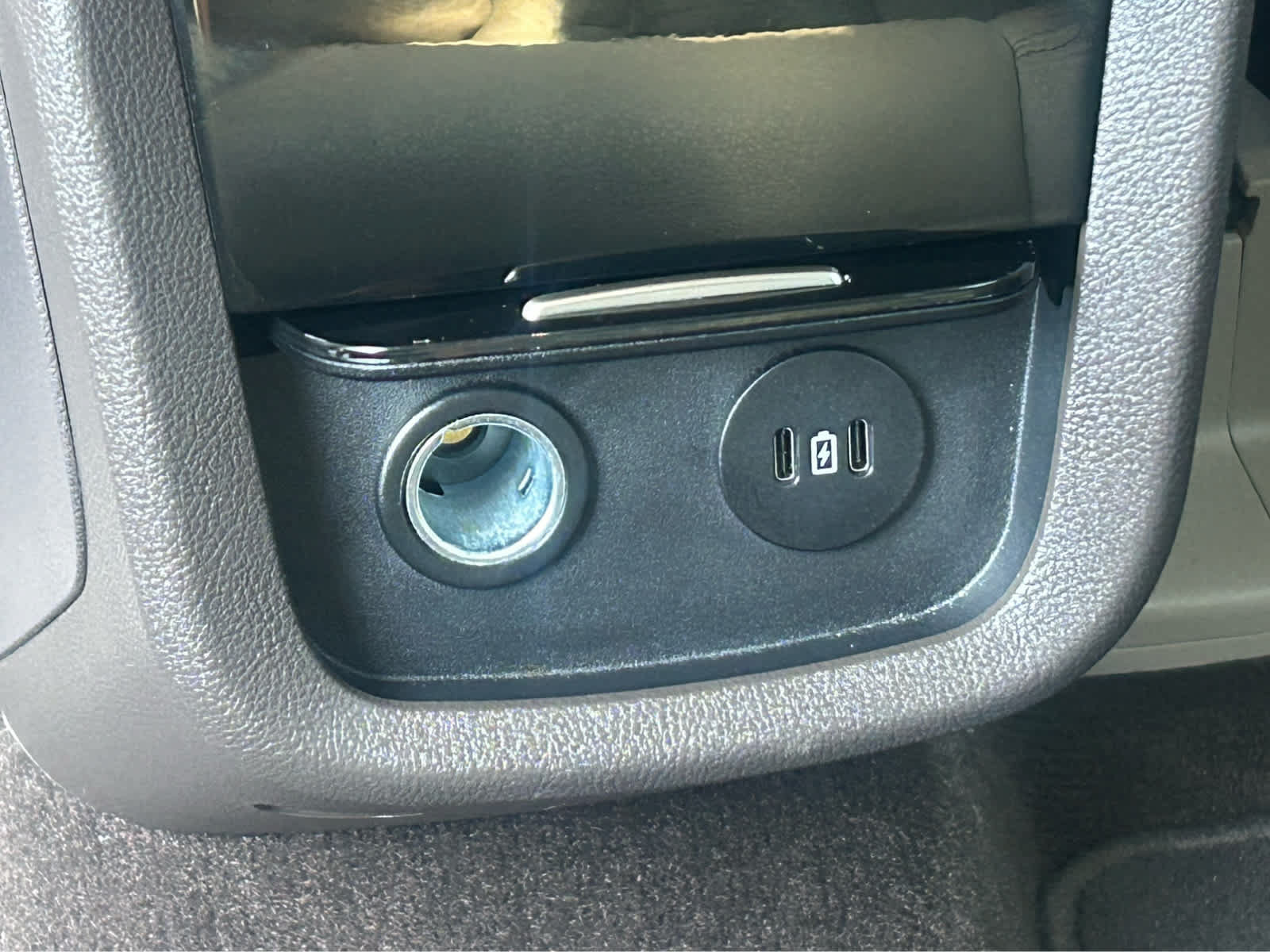 Used 2023 Lincoln Nautilus FWD image 13