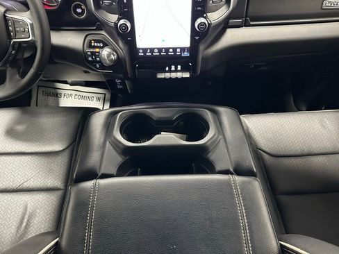 Used 2025 RAM 1500 Laramie image 36
