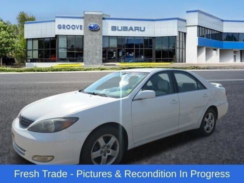 Used 2002 Toyota Camry FWD image 1