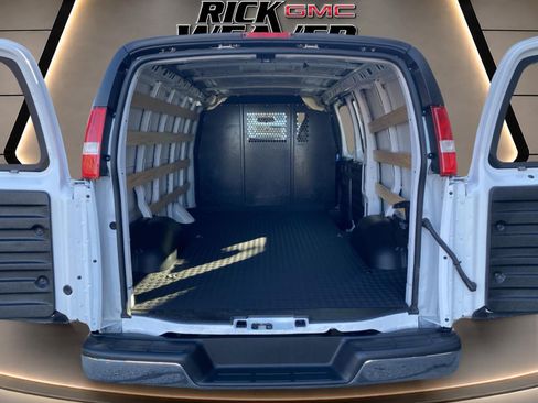 Used 2025 GMC Savana 2500 w/ Driver Convenience Package RWD image 23