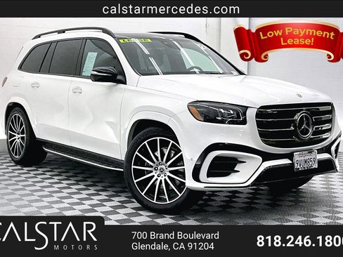 Used 2026 Mercedes-Benz GLS 450 4MATIC image 1