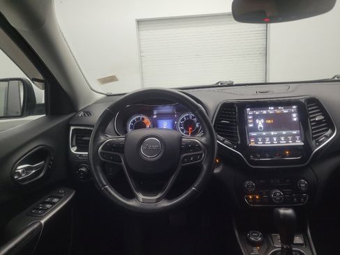 Used 2019 Jeep Cherokee Limited w/ Luxury Group AWD/4WD image 22