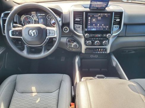 Used 2025 RAM 1500 Big Horn AWD/4WD image 22