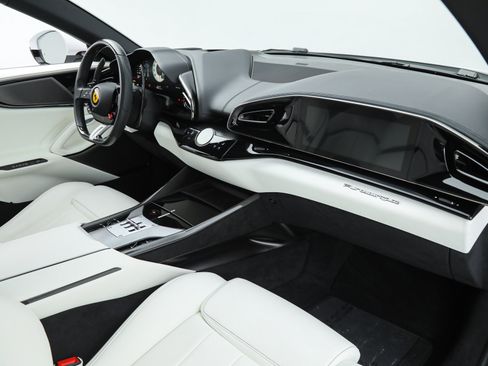 Certified 2024 Ferrari Purosangue image 40