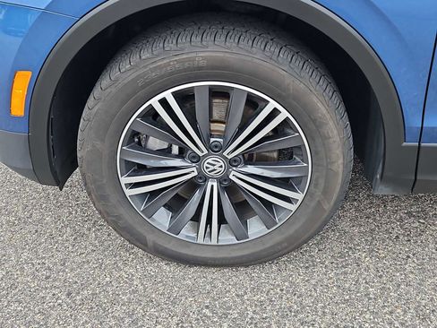 Used 2019 Volkswagen Tiguan SEL AWD/4WD image 7