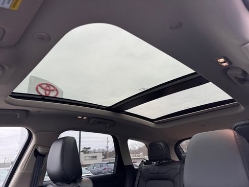 New 2026 Lincoln Corsair Grand Touring image 31