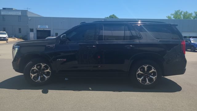 Certified 2025 GMC Yukon AT4 Ultimate AWD/4WD image 4