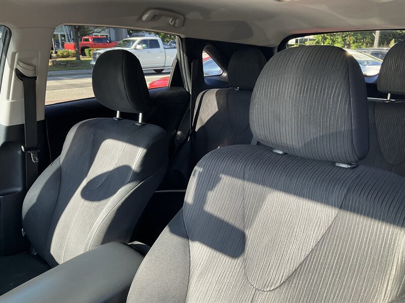 Used 2013 Toyota Venza LE AWD/4WD image 21
