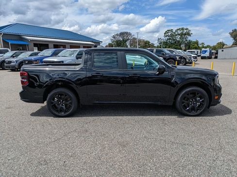 New 2025 Ford Maverick Lobo AWD/4WD image 4