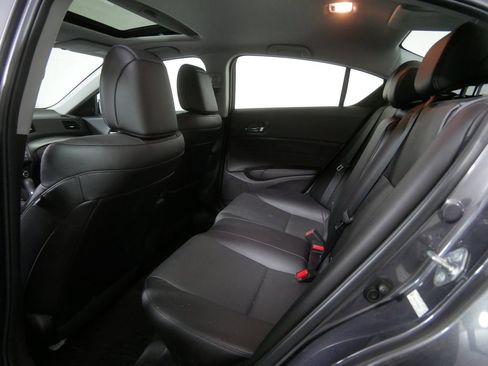 Used 2018 Acura ILX FWD image 14