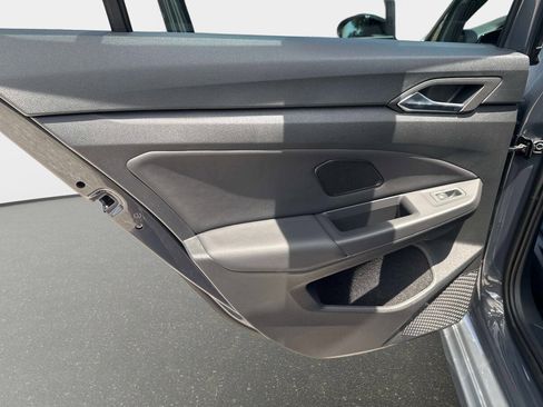 Used 2026 Volkswagen Golf AWD/4WD image 11