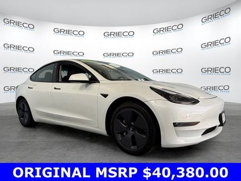 Used 2023 Tesla Model 3 Standard Range RWD image 1