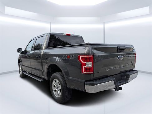 Used 2020 Ford F150 XLT image 5