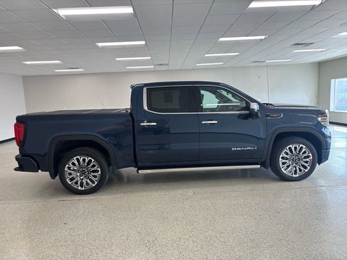 Used 2023 GMC Sierra 1500 Denali Ultimate image 6