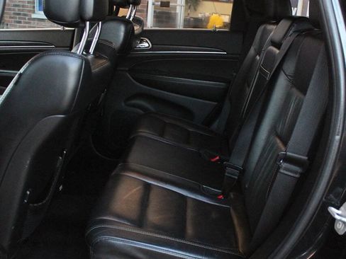 Used 2016 Jeep Grand Cherokee Limited w/ Trailer Tow Group IV image 15