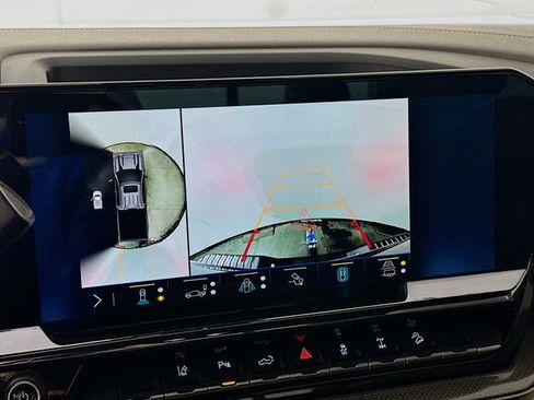 Certified 2024 Chevrolet Silverado 2500 ZR2 w/ Technology Package image 15