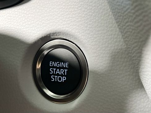 New 2026 Toyota Corolla SE image 24