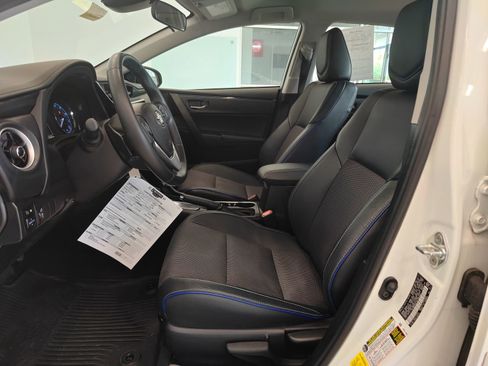 Used 2019 Toyota Corolla SE FWD image 9