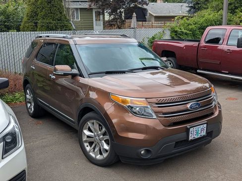 Used 2012 Ford Explorer Limited AWD/4WD image 8