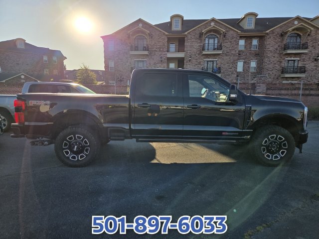 Used 2025 Ford F250 Platinum AWD/4WD image 4